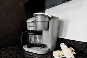 Waves On Walnut 2-beach Access