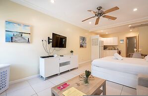 Casa Del Mar Beach Studio 3