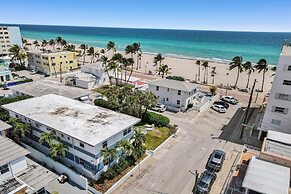 Marine Villas 4 in Hollywood