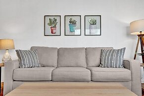 Marine Villas 4 in Hollywood