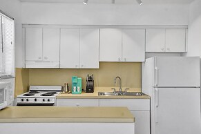 Marine Villas 4 in Hollywood