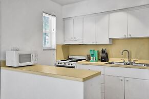 Marine Villas 4 in Hollywood