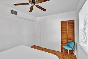 Marine Villas 4 in Hollywood