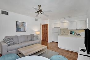 Marine Villas 1 in Hollywood