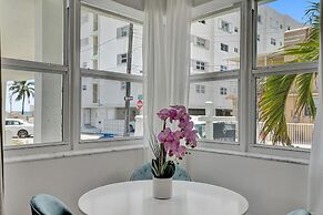 Marine Villas 1 in Hollywood