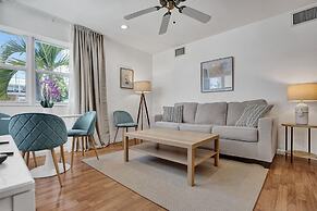 Marine Villas 1 in Hollywood