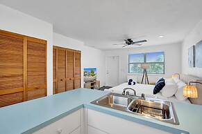 Marine Villas 7 in Hollywood