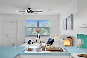 Marine Villas 7 in Hollywood