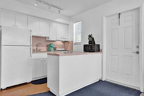 Marine Villas 5 in Hollywood