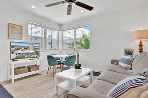 Marine Villas 5 in Hollywood