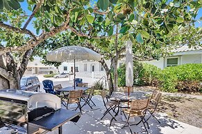 Marine Villas 6 in Hollywood