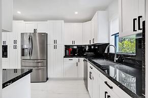 Hibiscus House in Fort Lauderdale