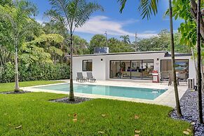 Hibiscus House in Fort Lauderdale