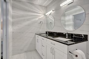 Hibiscus House in Fort Lauderdale