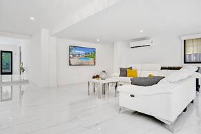 Hibiscus House in Fort Lauderdale