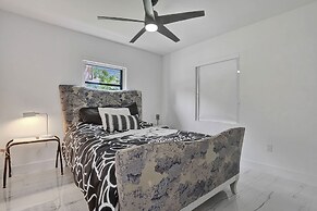 Hibiscus House in Fort Lauderdale