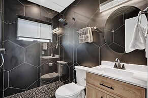 Hibiscus House in Fort Lauderdale