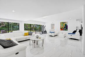 Hibiscus House in Fort Lauderdale