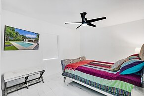 Hibiscus House in Fort Lauderdale