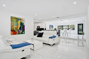 Hibiscus House in Fort Lauderdale