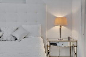 Hibiscus House in Fort Lauderdale