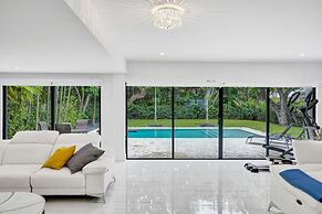 Hibiscus House in Fort Lauderdale