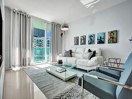 Tides N-11g in Hollywood