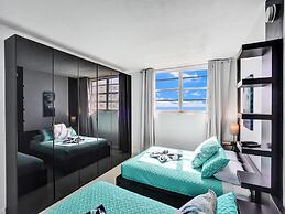 Tides N-11g in Hollywood