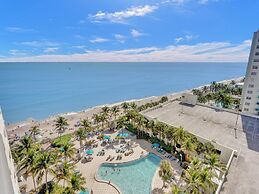 Tides N-11g in Hollywood