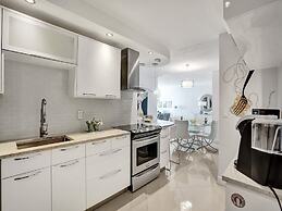 Tides N-11g in Hollywood