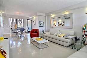 Golden Isles 509 in Hallandale Beach