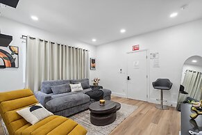 Casa Roselle 2 in Hollywood