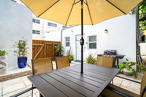 Casa Roselle 2 in Hollywood