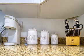 Casa Roselle 3 in Hollywood