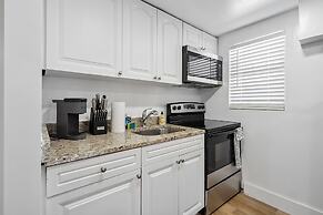 Casa Roselle 3 in Hollywood