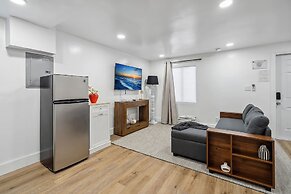 Casa Roselle 3 in Hollywood