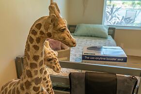 The Aqua Villa in Hollywood