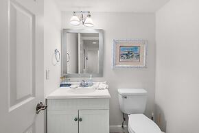 Starboard Village 121