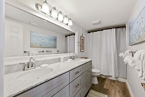 Starboard Village 121