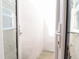 3 Rosemary Lane