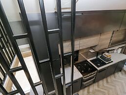 Dubs Luxury Family Pod