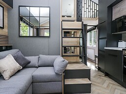 Dubs Luxury Family Pod