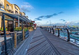 On the Water 6 With Free Parking By My Getaways