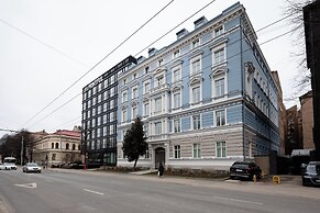 Designer Parkside Apartments