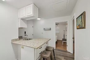 Cozy Hencye 3 Near Uwf, Hospital & Pensacola Beach
