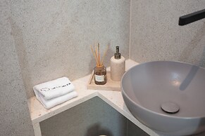 Designer Luxury Villa With Pool & Private Beach Access - Zadar