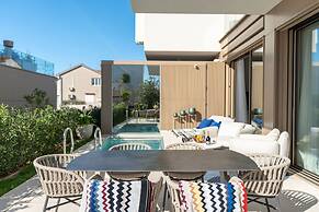 Designer Luxury Villa With Pool & Private Beach Access - Zadar