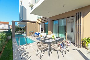 Designer Luxury Villa With Pool & Private Beach Access - Zadar