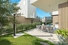 Designer Luxury Villa With Pool & Private Beach Access - Zadar