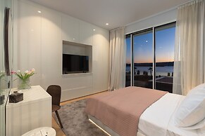 Designer Luxury Villa With Pool & Private Beach Access - Zadar